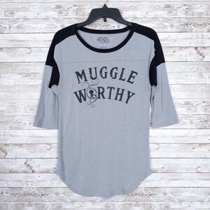 Fantastic Beasts Womens Shirt M Muggle Worthy 141